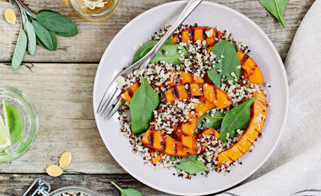 Quinoa-græskarsalat